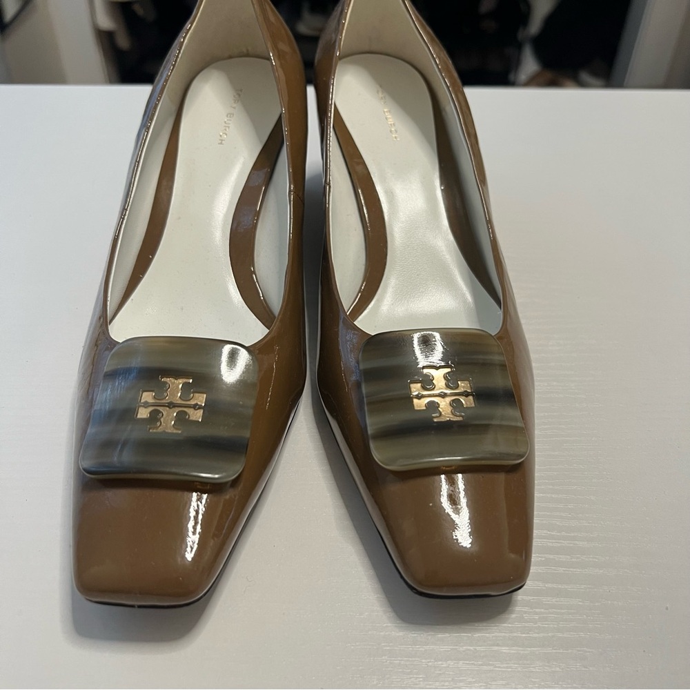 Tory Burch Brown Heels with Gold Logo
